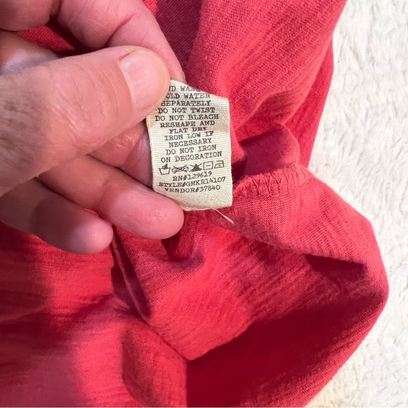 GIMMICKS BY BKE tank top size small cotton lace embellished back cutout - Picture 8 of 12